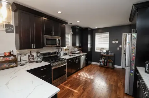2922 North New England Avenue Chicago IL 60634