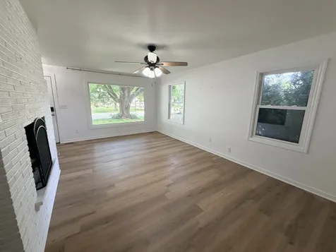 410 East Abe Street Plano IL 60545