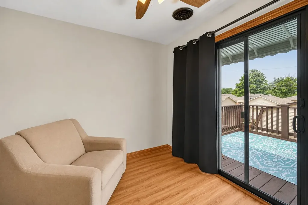5100 South Rutherford Avenue Chicago IL 60638
