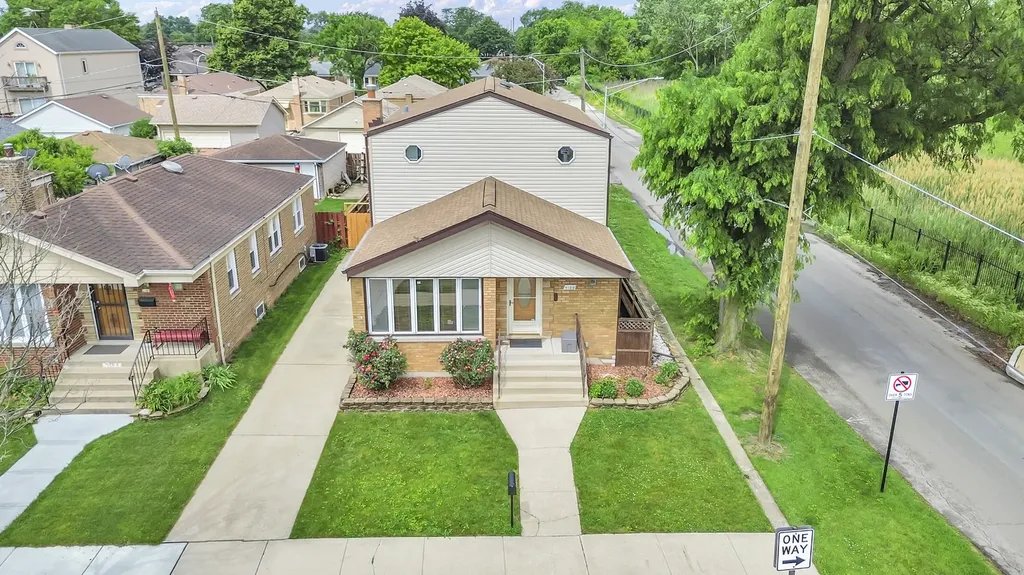 5100 South Rutherford Avenue Chicago IL 60638