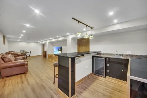 5100 South Rutherford Avenue Chicago IL 60638