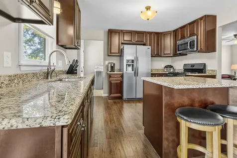 617 Hauert Street Peotone IL 60468