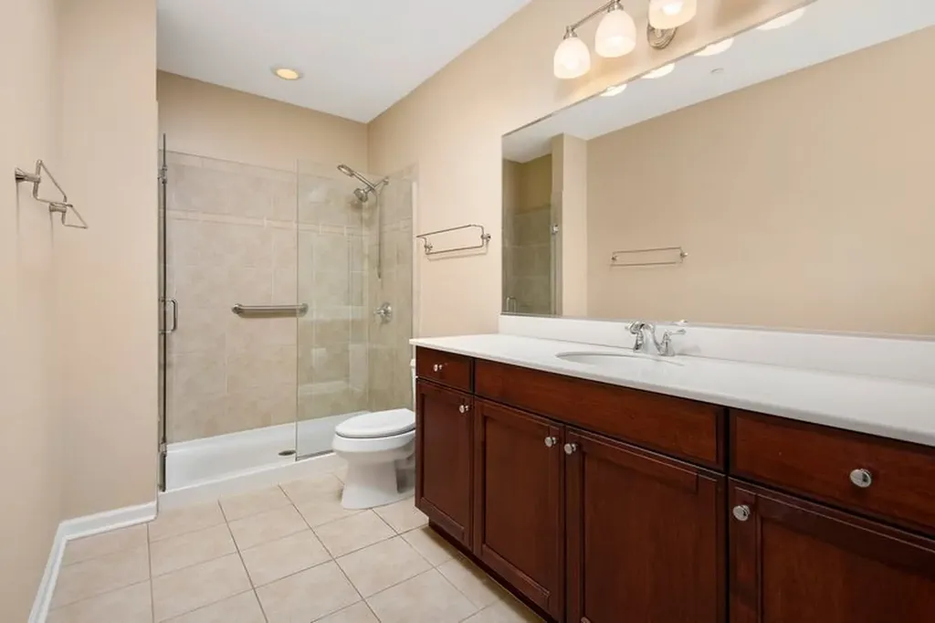 120 North Northwest Highway N Park Ridge IL 60068