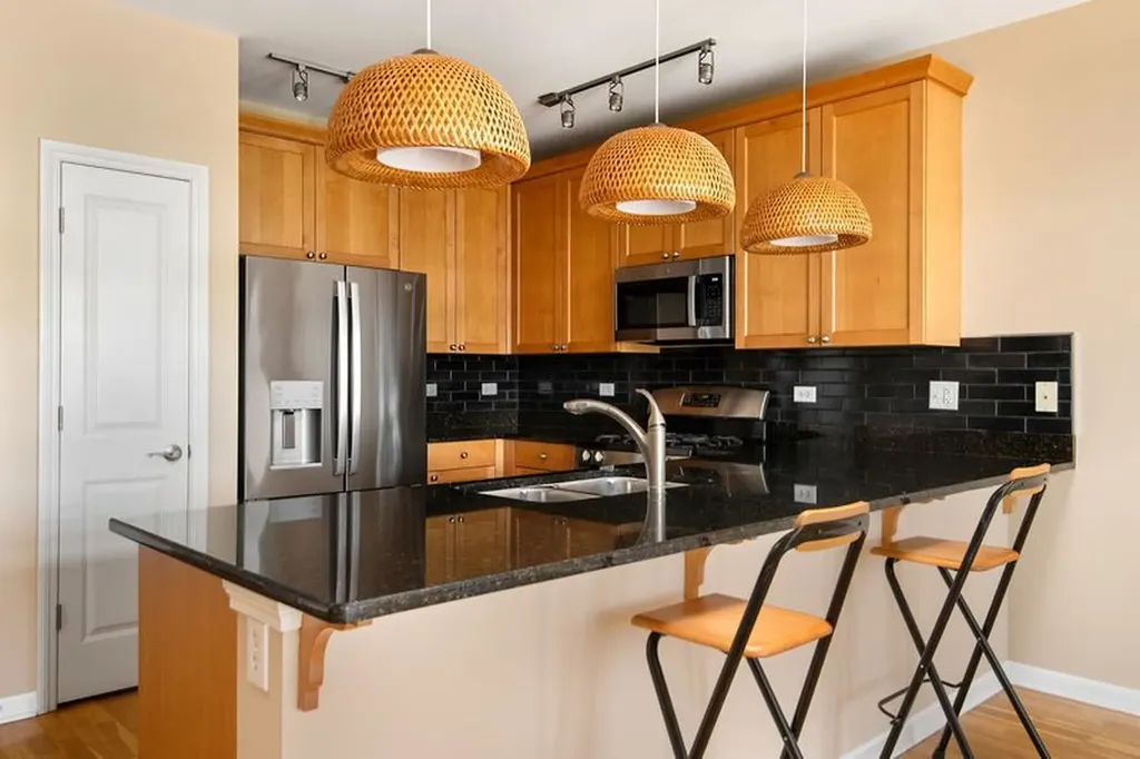 120 North Northwest Highway N Park Ridge IL 60068