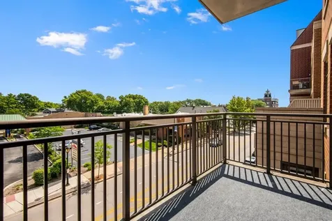 120 North Northwest Highway N Park Ridge IL 60068