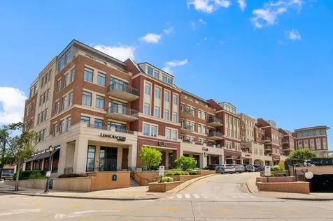 120 North Northwest Highway N Park Ridge IL 60068