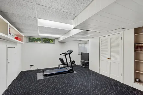 3934 Joanne Drive Glenview IL 60026