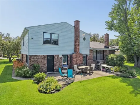 3934 Joanne Drive Glenview IL 60026