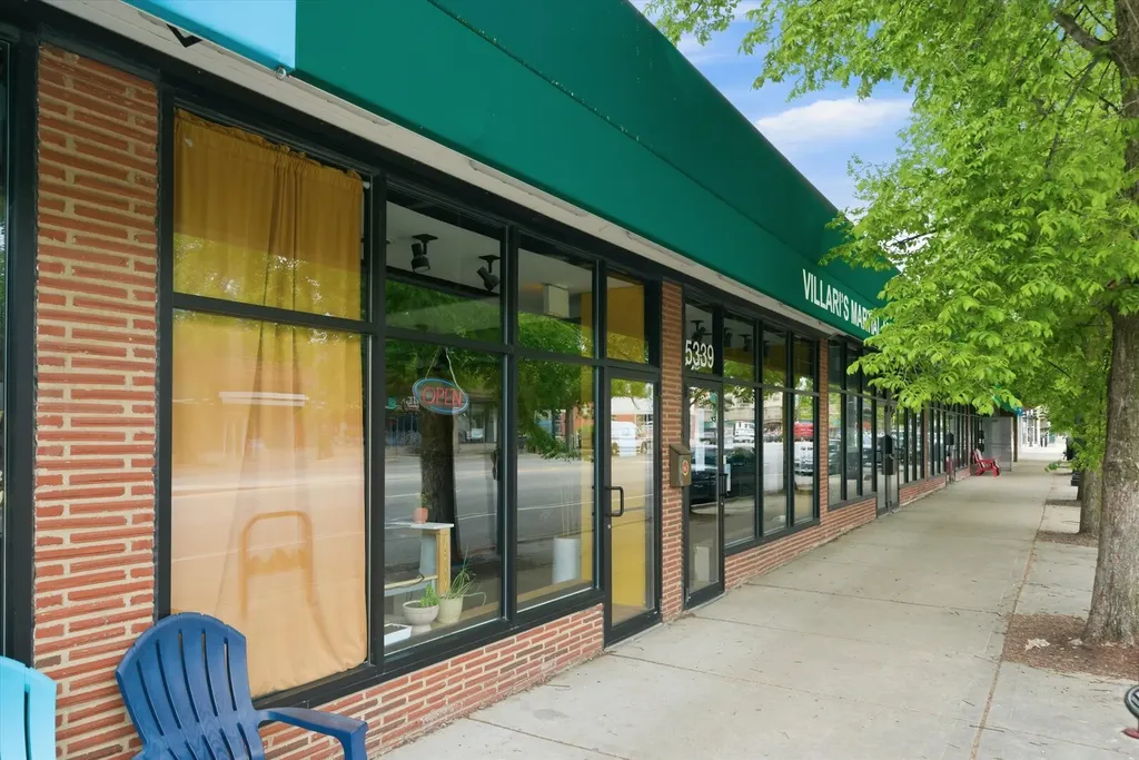 5337 West Devon Avenue Chicago IL 60646