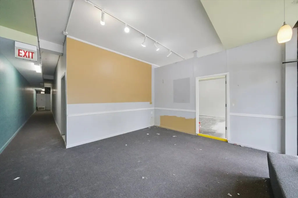 5337 West Devon Avenue Chicago IL 60646