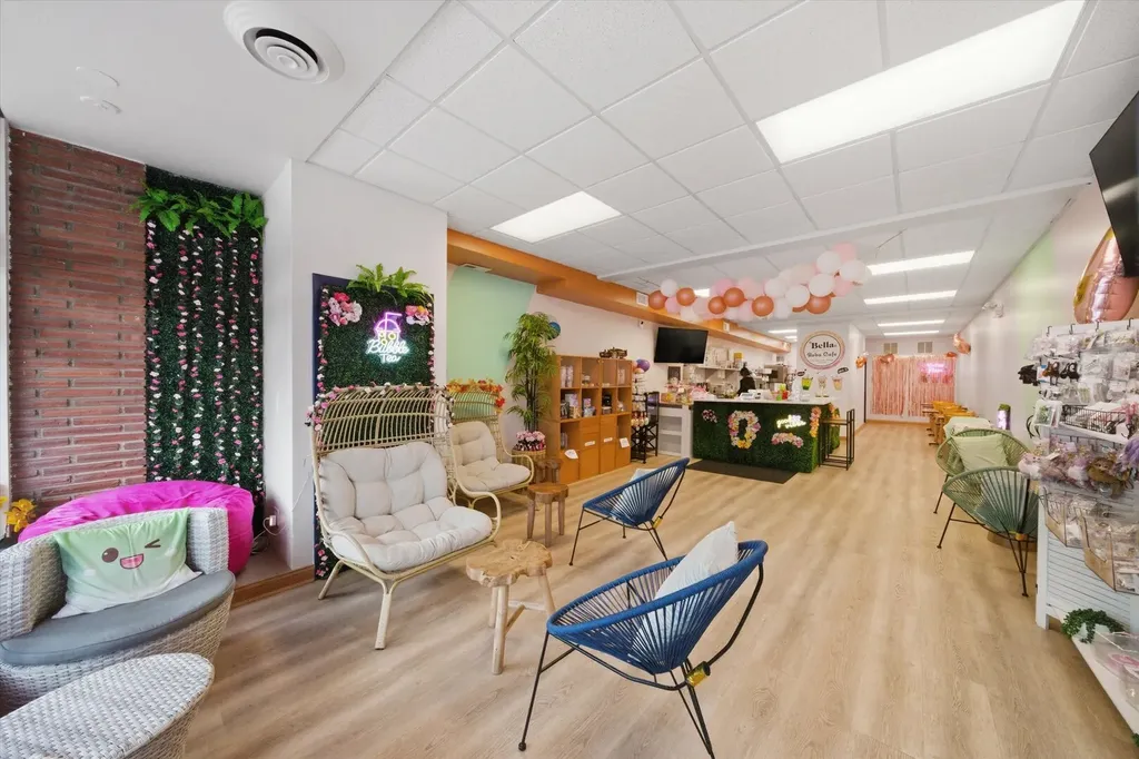 5337 West Devon Avenue Chicago IL 60646