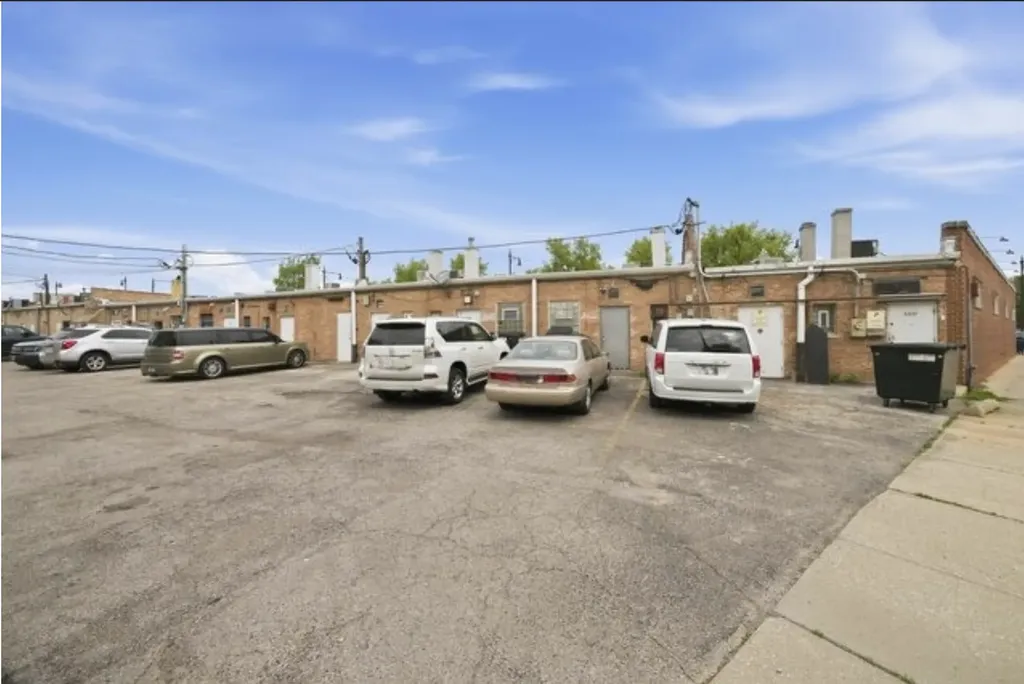 5337 West Devon Avenue Chicago IL 60646