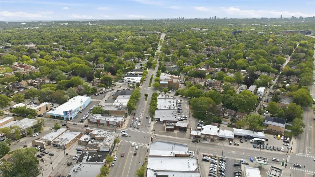 5337 West Devon Avenue Chicago IL 60646