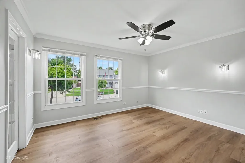 30w281 Heather Court Warrenville IL 60555