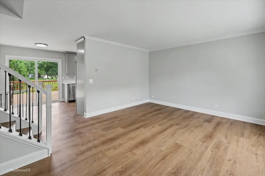 30w281 Heather Court Warrenville IL 60555