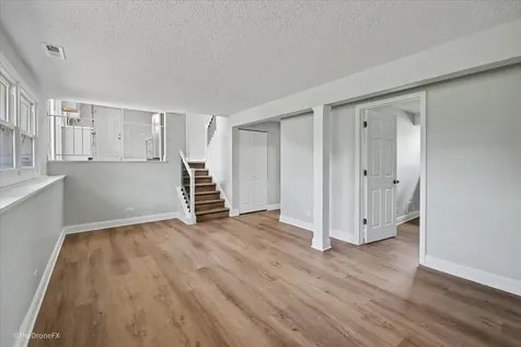30w281 Heather Court Warrenville IL 60555