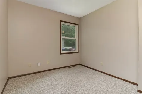 1528 North Hershey Road Bloomington IL 61704