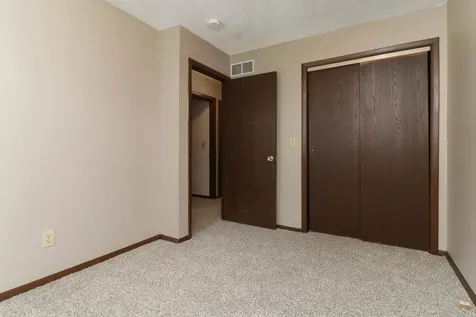 1528 North Hershey Road Bloomington IL 61704