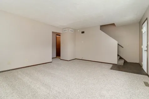 1528 North Hershey Road Bloomington IL 61704