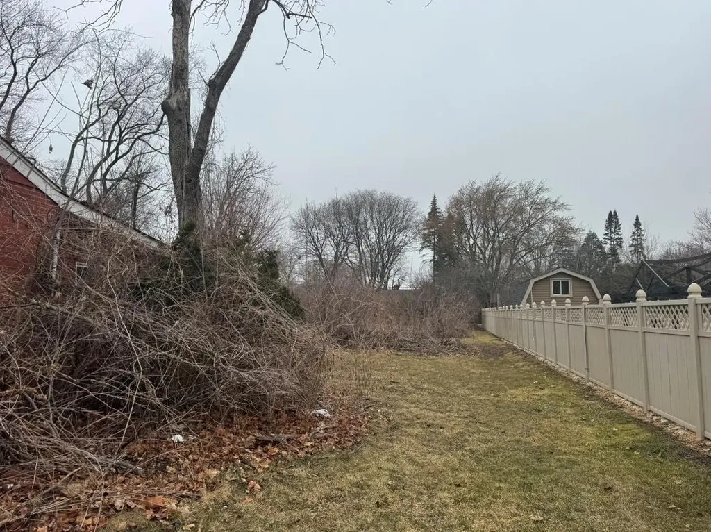 22W146 Hillcrest Terrace Medinah IL 60157