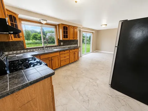 215 Tollview Terrace Gilberts IL 60136