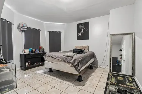 2134 Grove Avenue North Chicago IL 60064