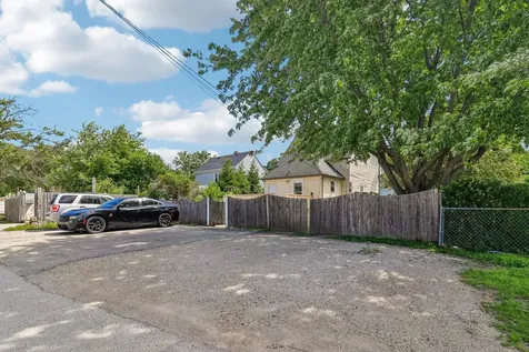 2134 Grove Avenue North Chicago IL 60064