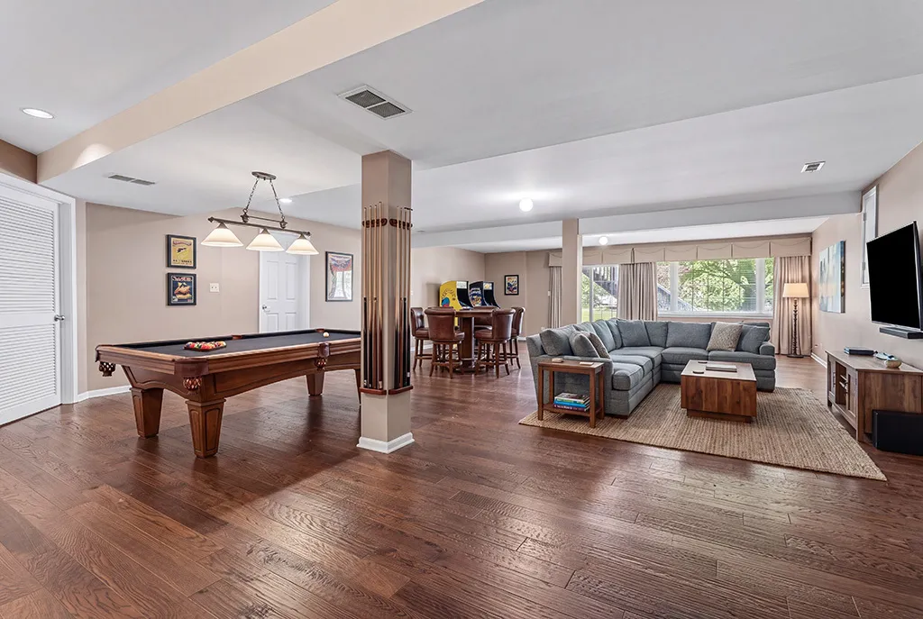 18106 Waterside Circle Orland Park IL 60467