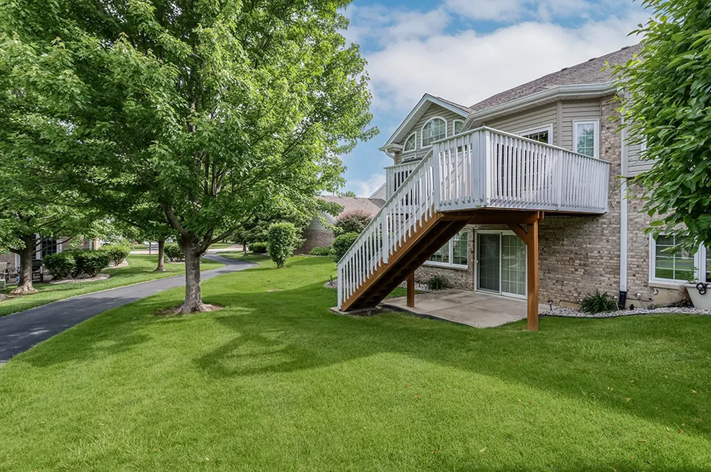18106 Waterside Circle Orland Park IL 60467