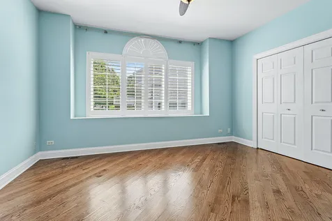 18106 Waterside Circle Orland Park IL 60467