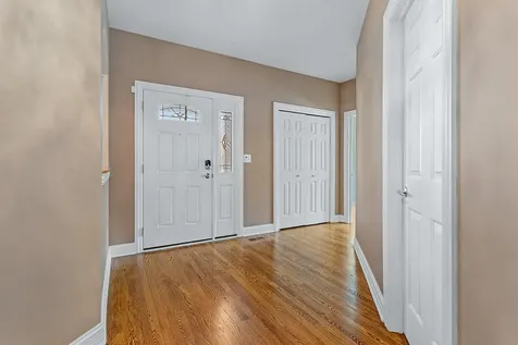 18106 Waterside Circle Orland Park IL 60467