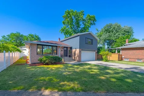 2405 Avondale Avenue Park Ridge IL 60068
