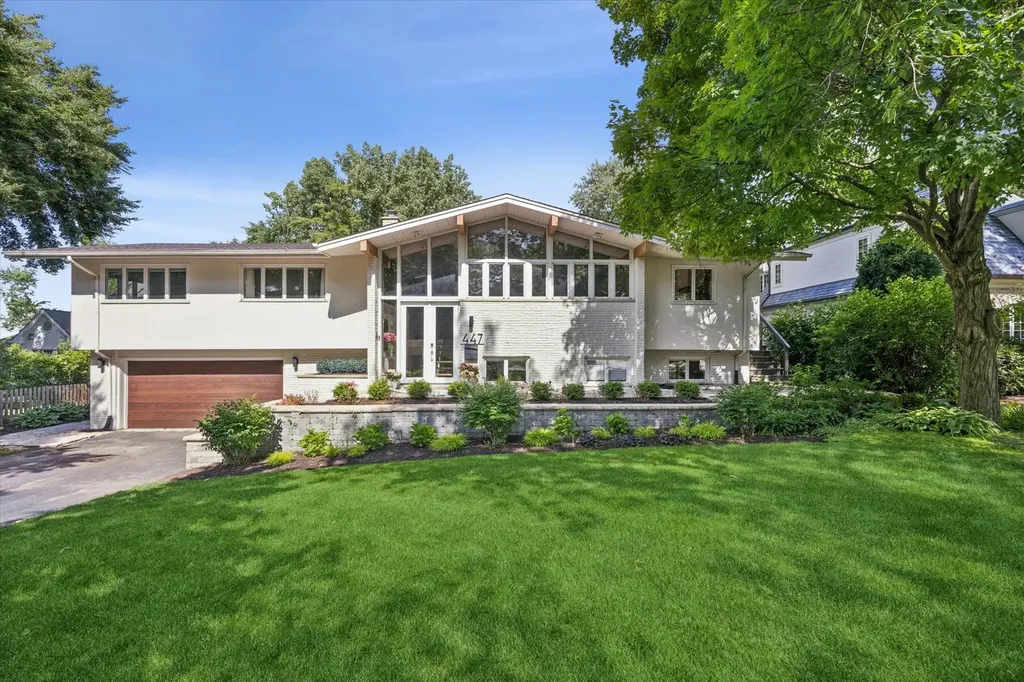 447 North Quincy Street Hinsdale IL 60521