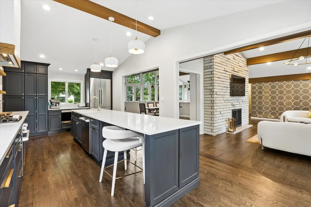 447 North Quincy Street Hinsdale IL 60521