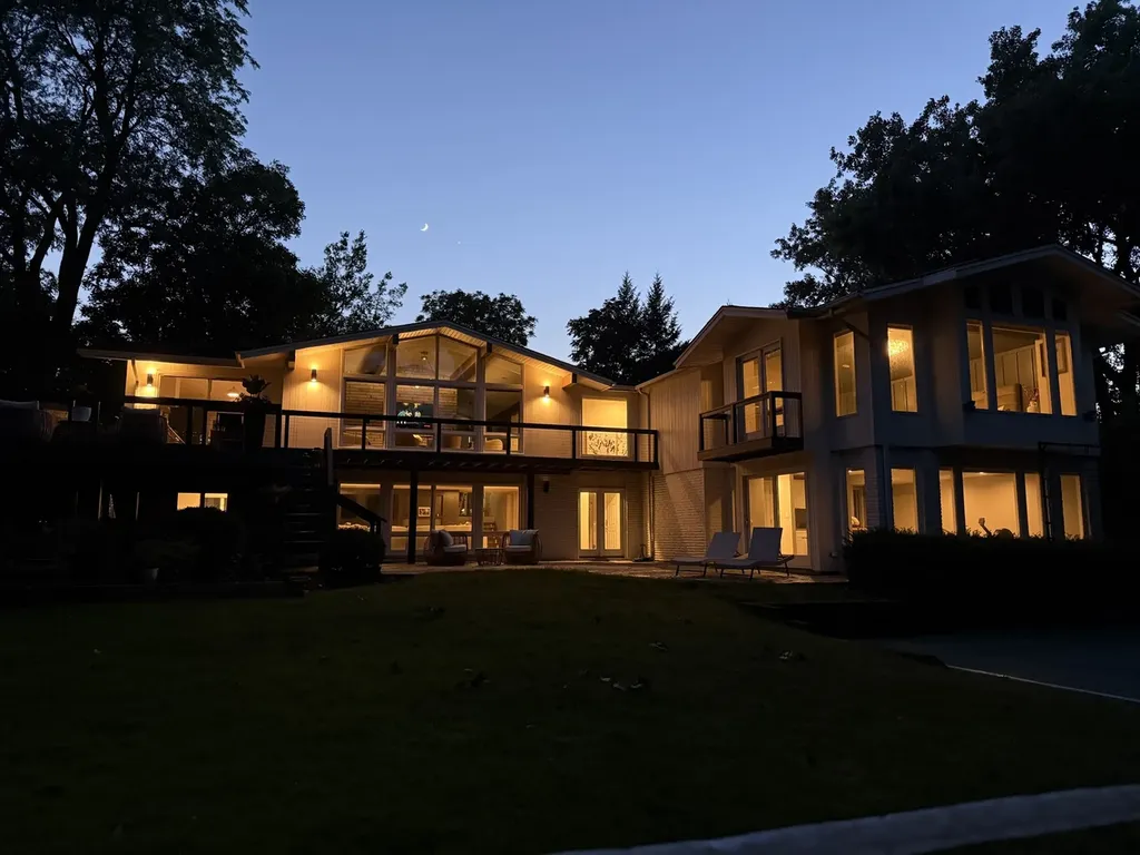 447 North Quincy Street Hinsdale IL 60521