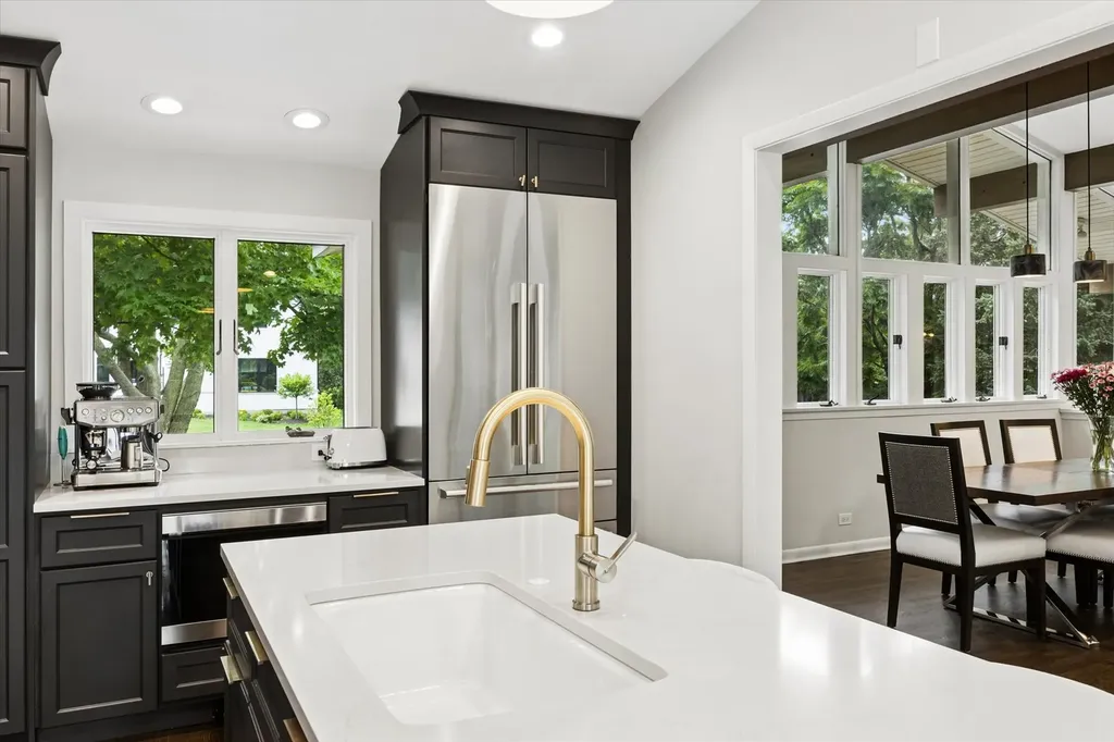447 North Quincy Street Hinsdale IL 60521
