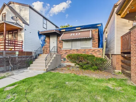 7123 South Honore Street Chicago IL 60636