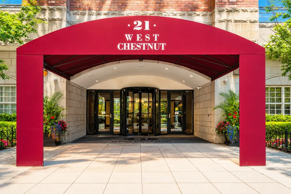 21 West Chestnut Street Chicago IL 60611