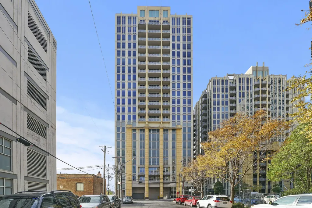 700 North Larrabee Street Chicago IL 60654