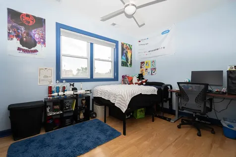6051 North Mozart Street Chicago IL 60659