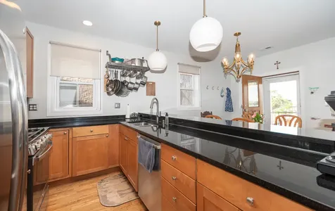 6051 North Mozart Street Chicago IL 60659