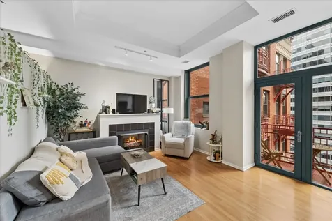 208 West Washington Street Chicago IL 60606