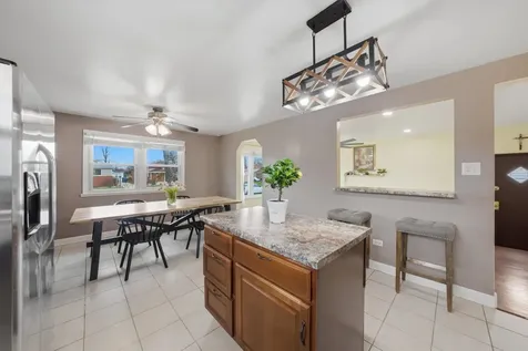 14828 Saint Louis Avenue Midlothian IL 60445