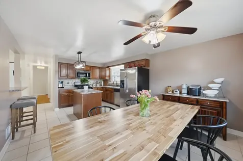 14828 Saint Louis Avenue Midlothian IL 60445