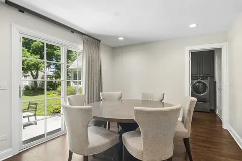 672 South Balmoral Court Lake Forest IL 60045