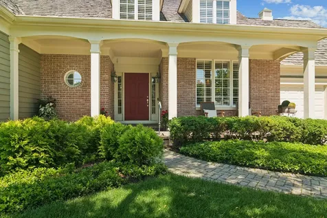 672 South Balmoral Court Lake Forest IL 60045