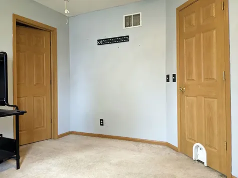 205 South Hossack Street Seneca IL 61360