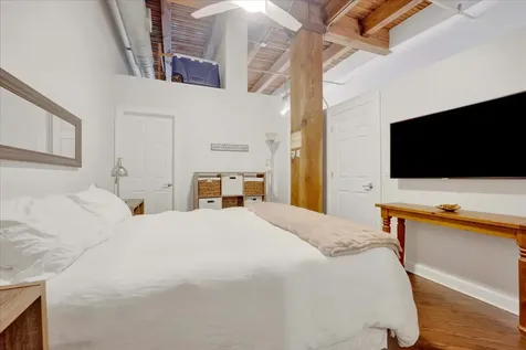 616 West Fulton Street Chicago IL 60661