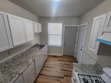 2304 South 4th Street Rockford IL 61104