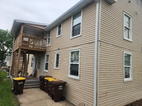 2304 South 4th Street Rockford IL 61104